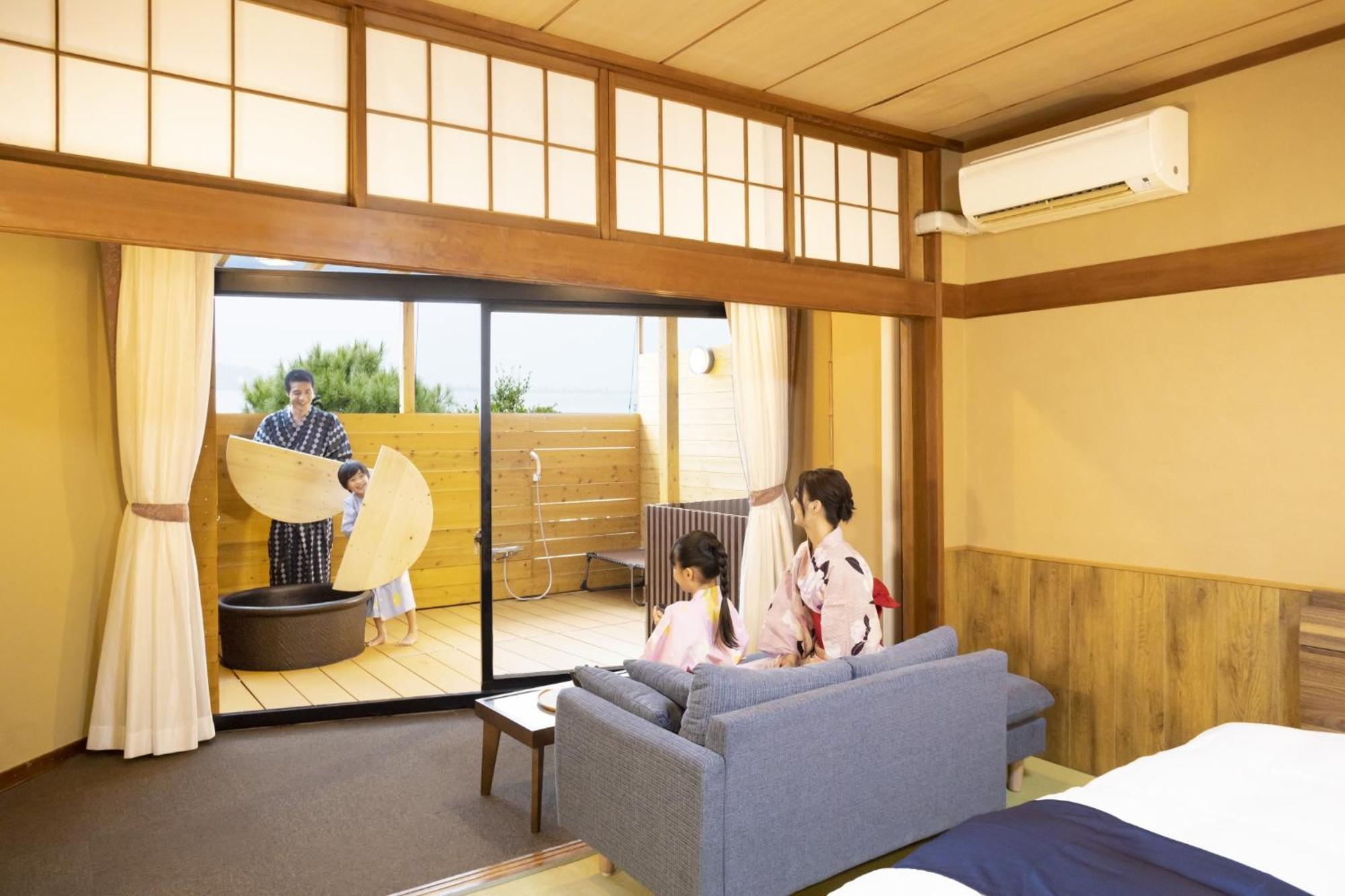 Ooedo Onsen Monogatari Premium Kaga Maruya Hotel Ngoại thất bức ảnh